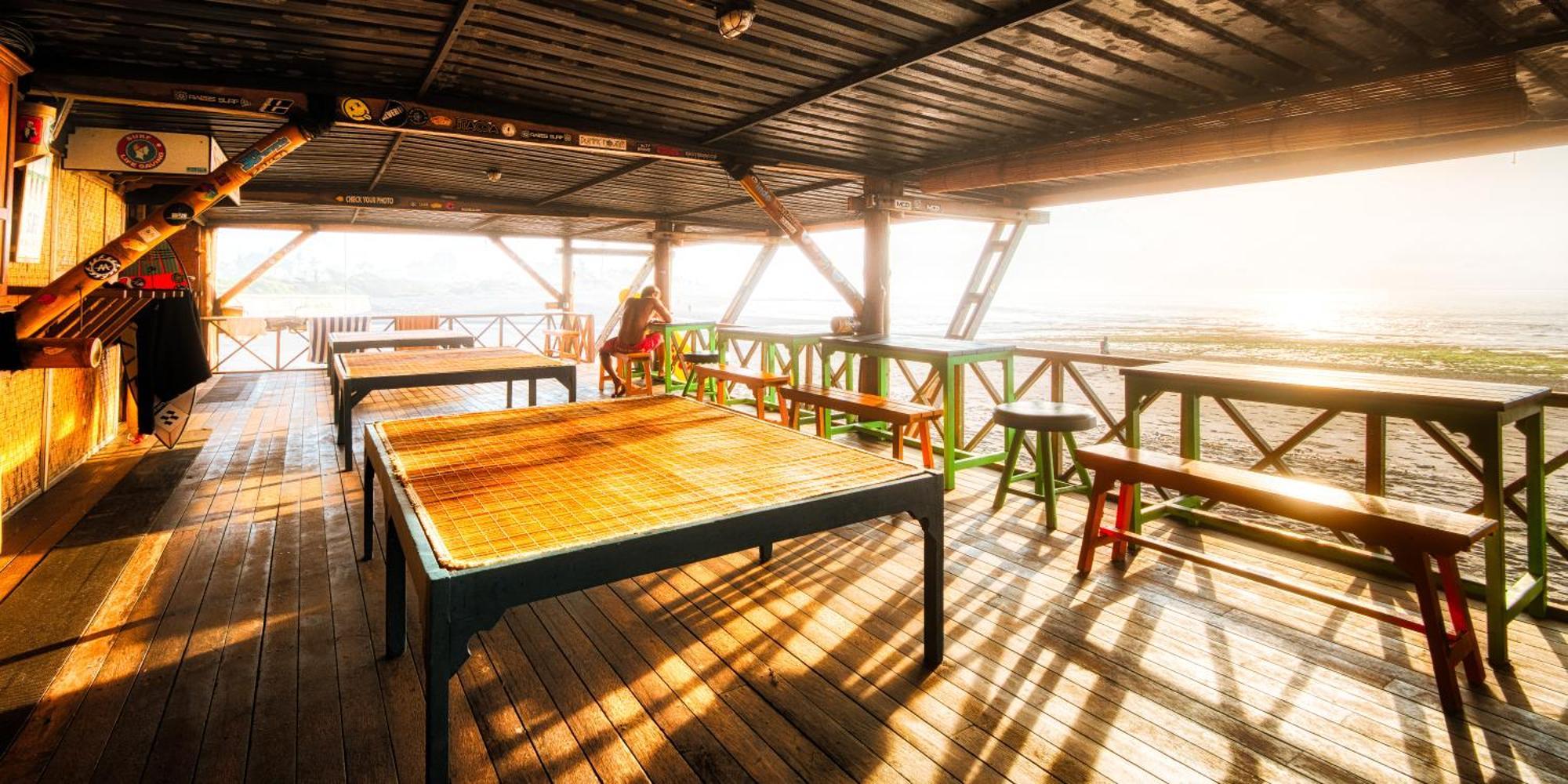 Hotel Komune And Beach Club Bali كيراماس المظهر الخارجي الصورة