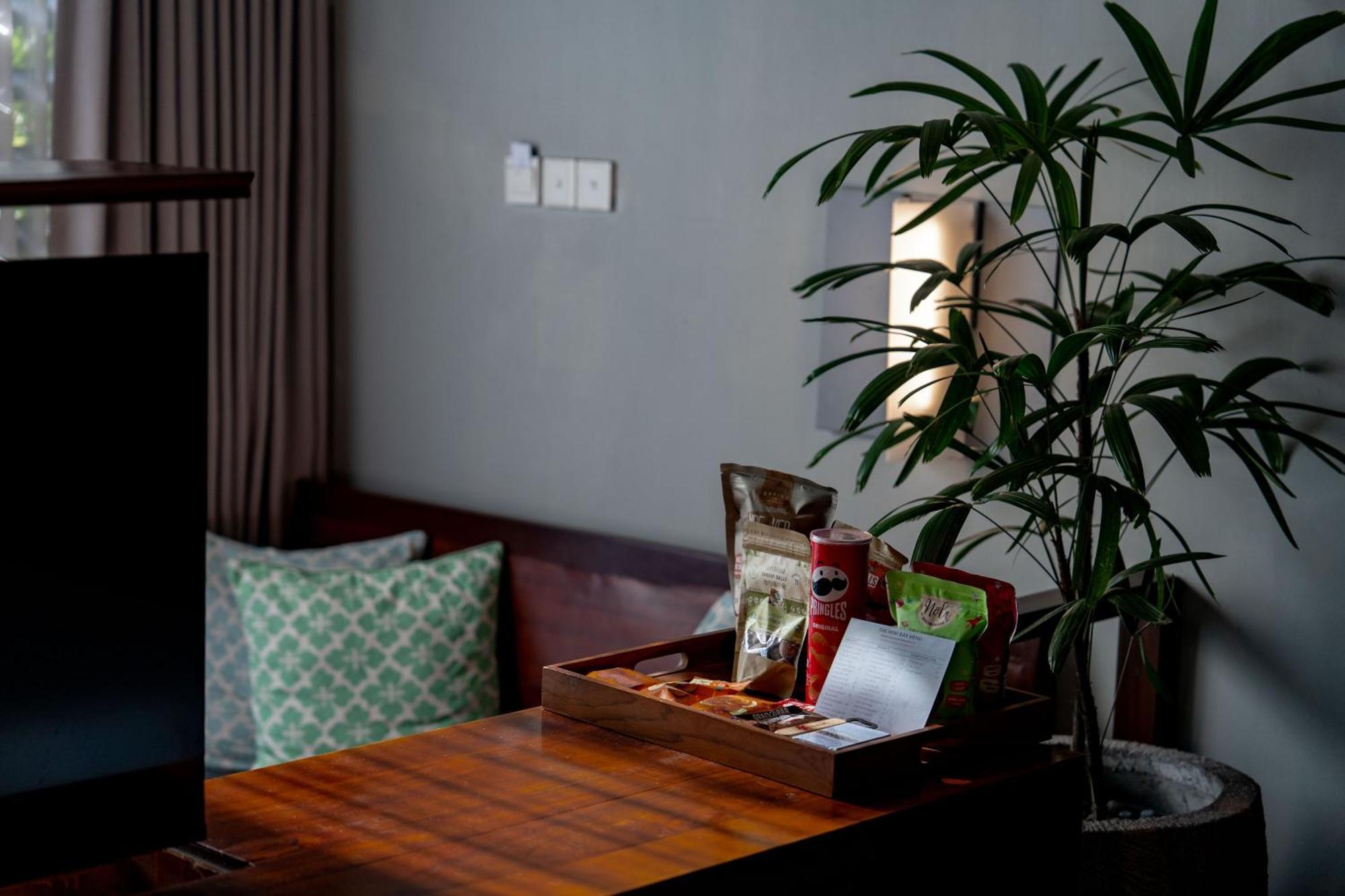 Hotel Komune And Beach Club Bali كيراماس المظهر الخارجي الصورة