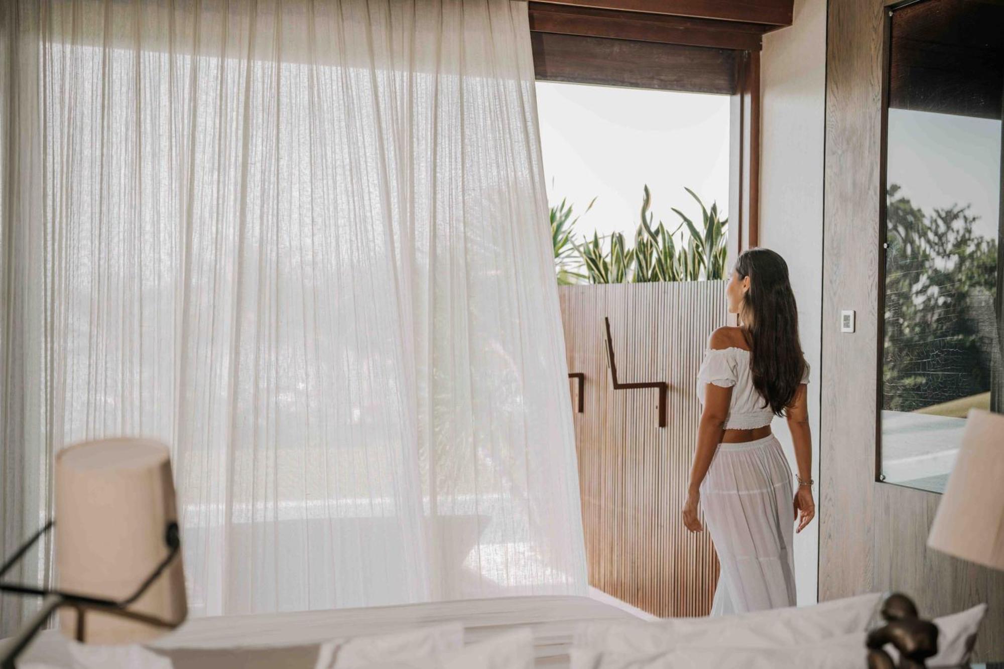 Hotel Komune And Beach Club Bali كيراماس المظهر الخارجي الصورة